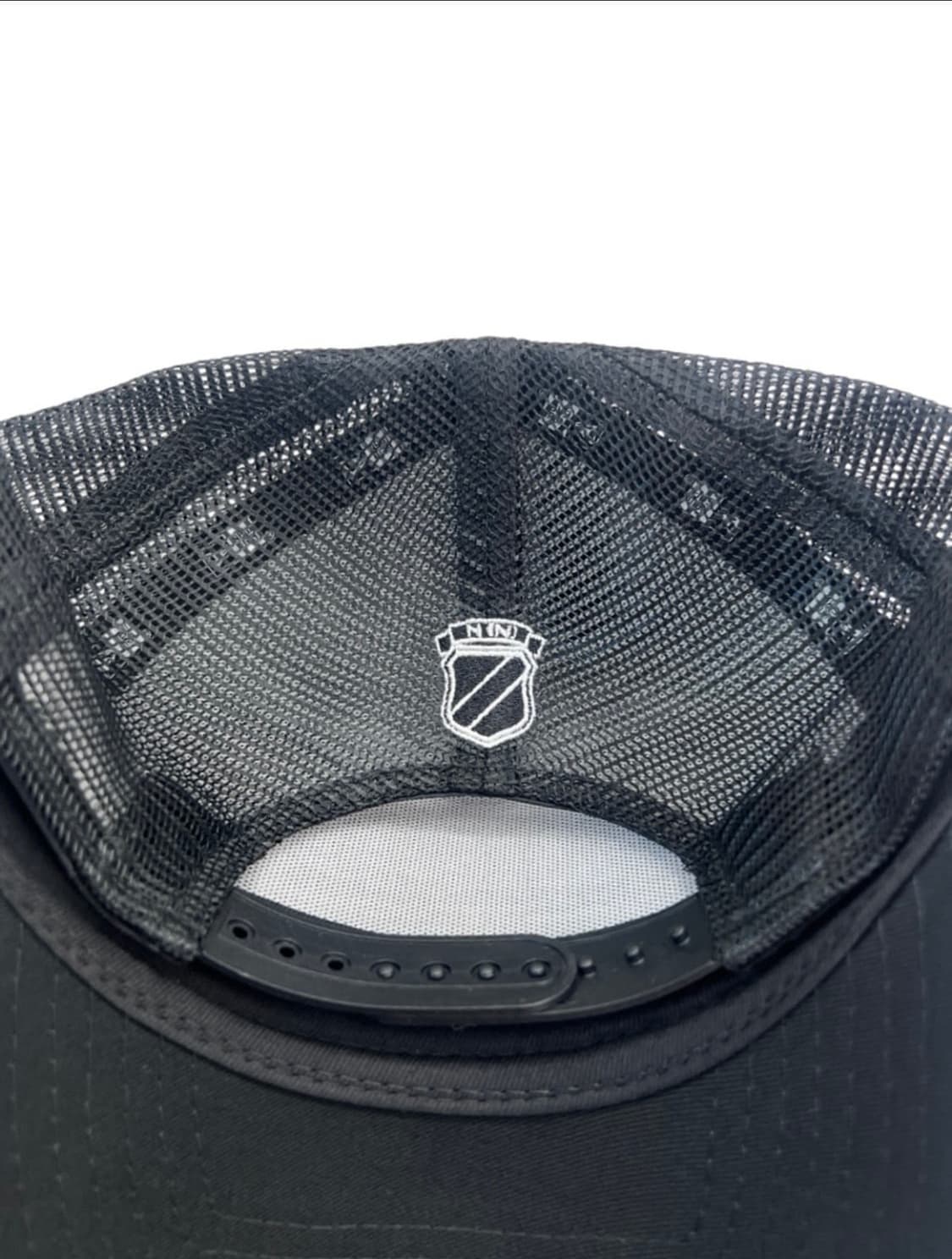 넘버나인 x 뉴에라 트러커 캡 상품이미지3