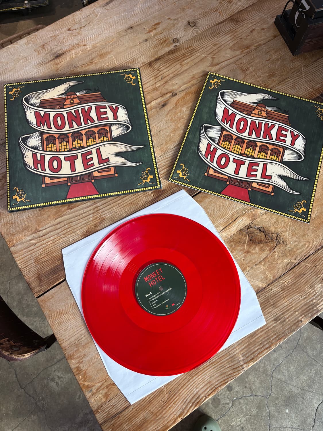 잔나비 1집 몽키호텔 LP 레드판 1회청음 상품이미지1