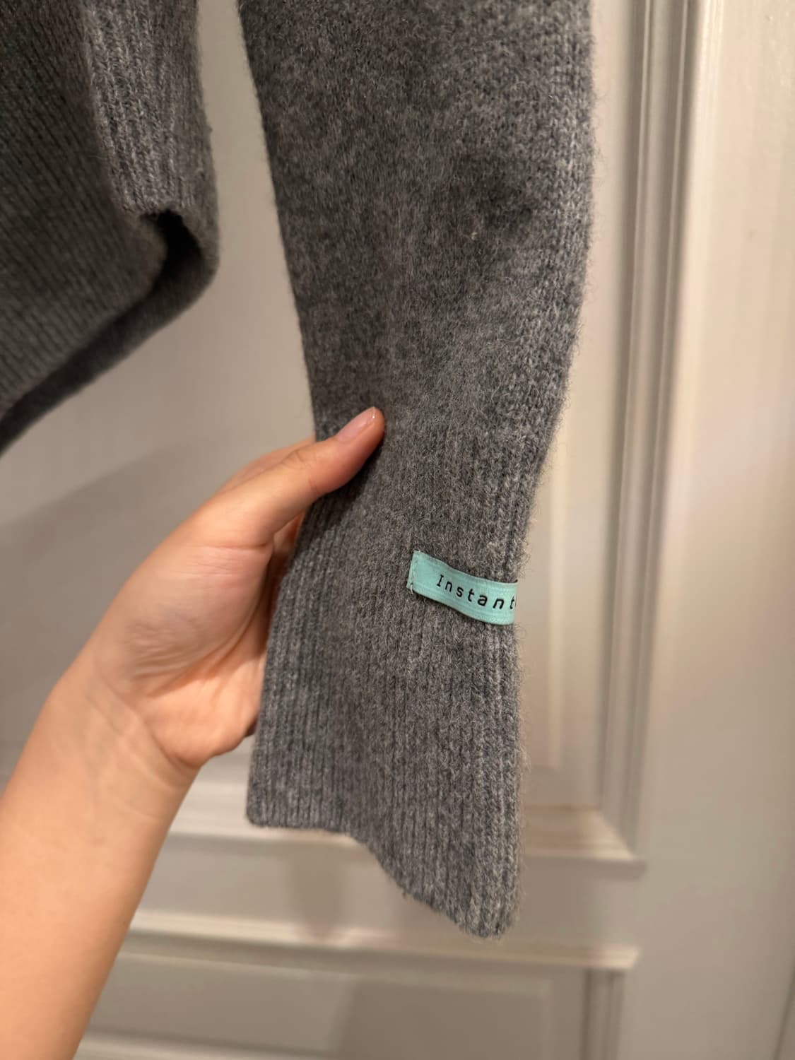 instantfunk 라쿤 오프숄더 니트 상품이미지2