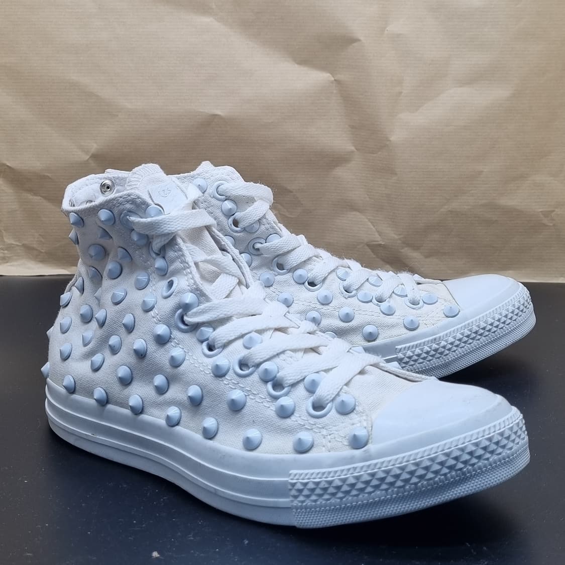 컨버스 스터드징 커스텀 화이트 하이탑250 상품이미지1