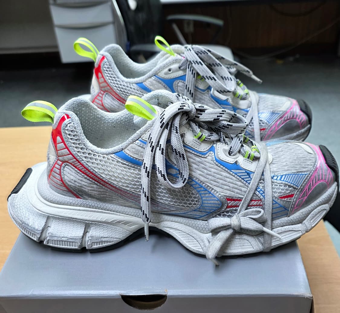 발렌시아가 3XL 43사이즈 팝니다 상품이미지2