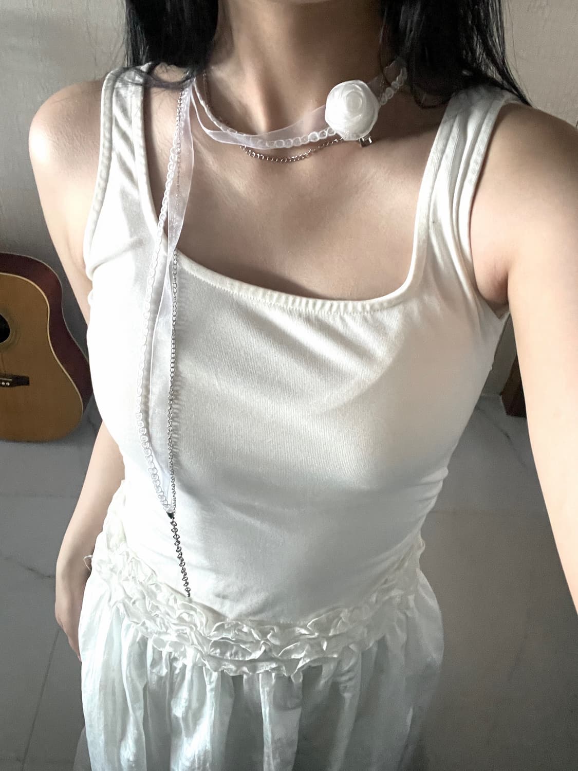 handmade white rose necklace 상품이미지5