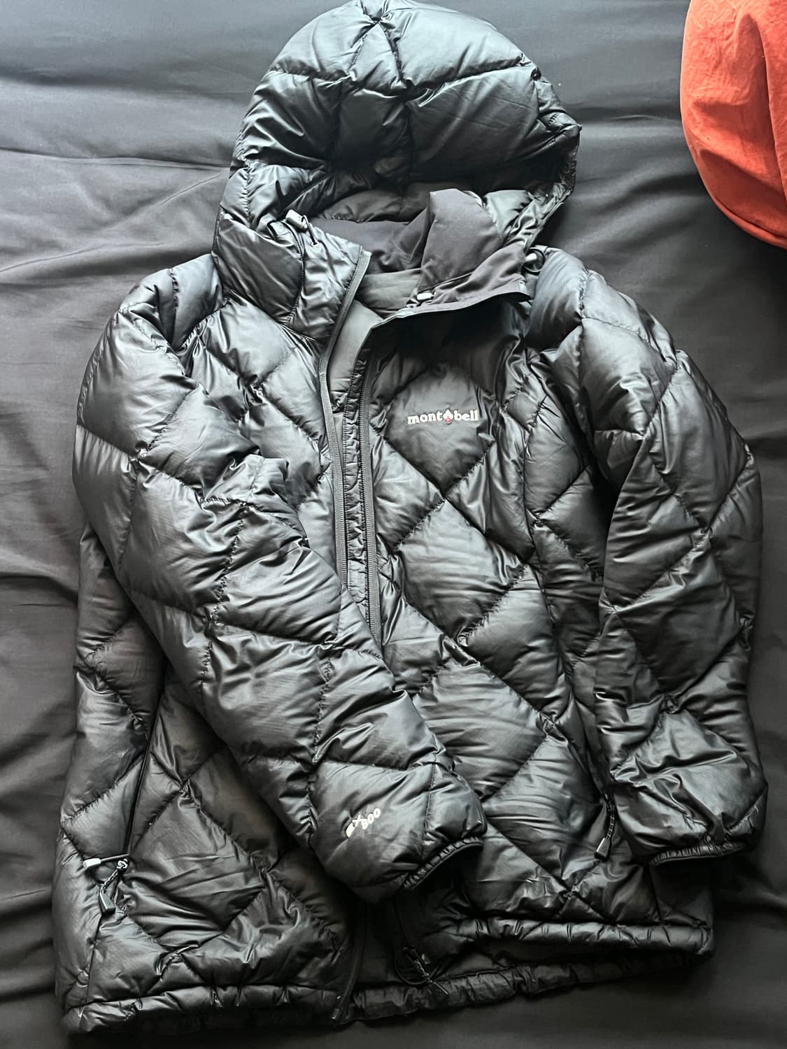 몽벨 경량패딩 상품이미지1