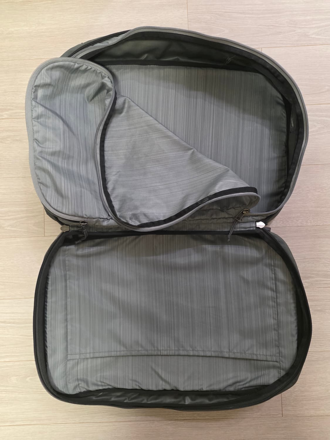 아크테릭스 블레이드 28 Grey 백팩 (Blade 28 Backpack 상품이미지7