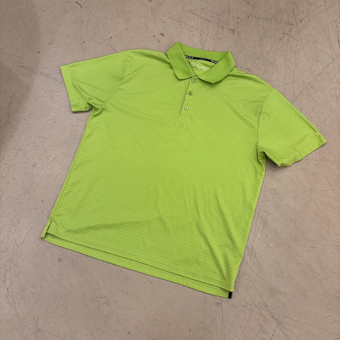 오클리 라임 스몰로고 스트라이프 카라티 상품이미지1