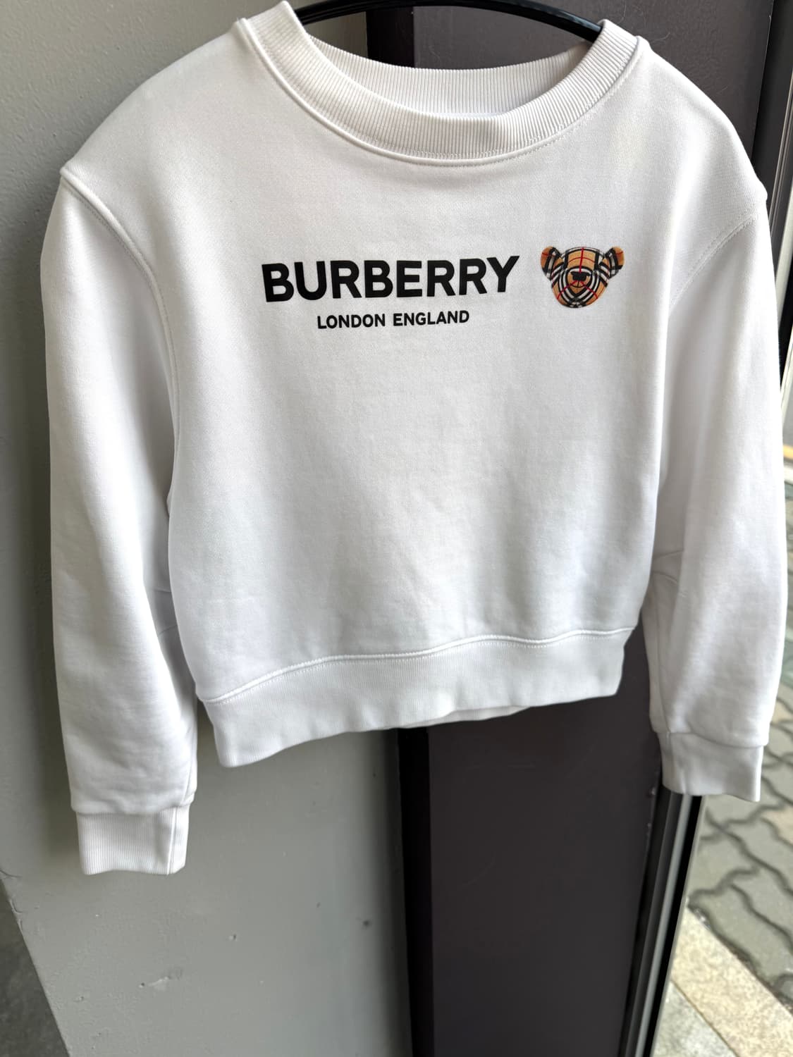 8Y/ 버버리 칠드런 신형 화이트라벨 맨투맨 상품이미지4