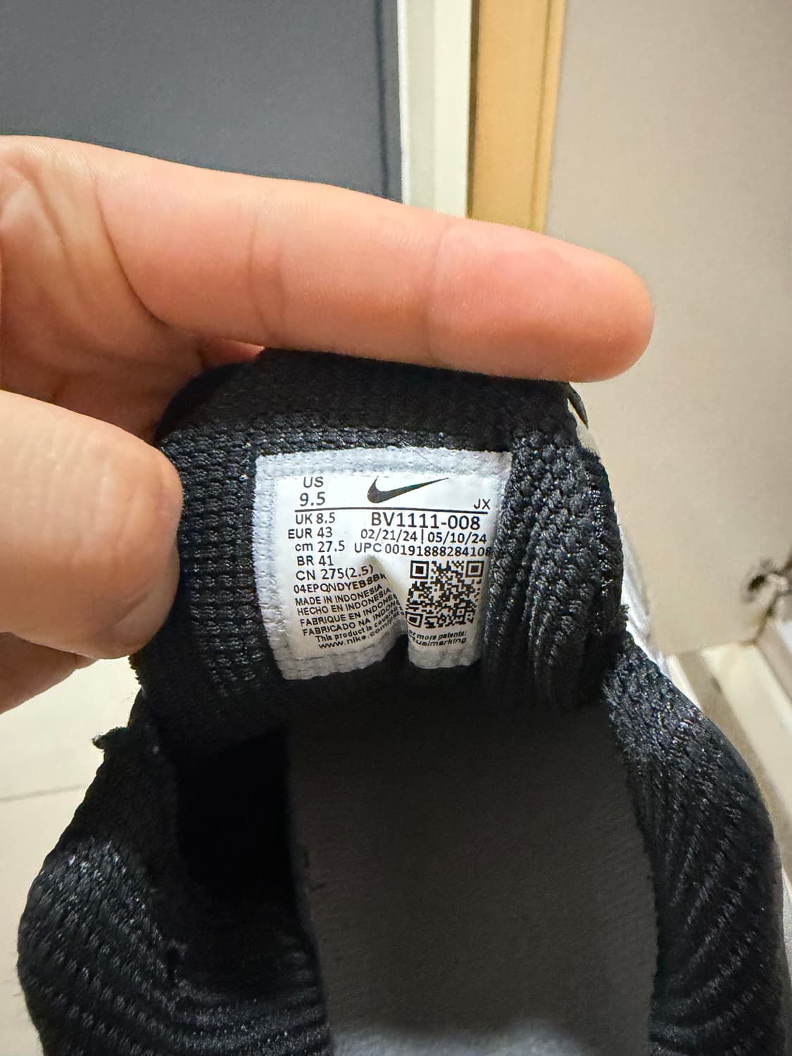 나이키 샥스 블랙 앤 메탈릭 실버 상품이미지6