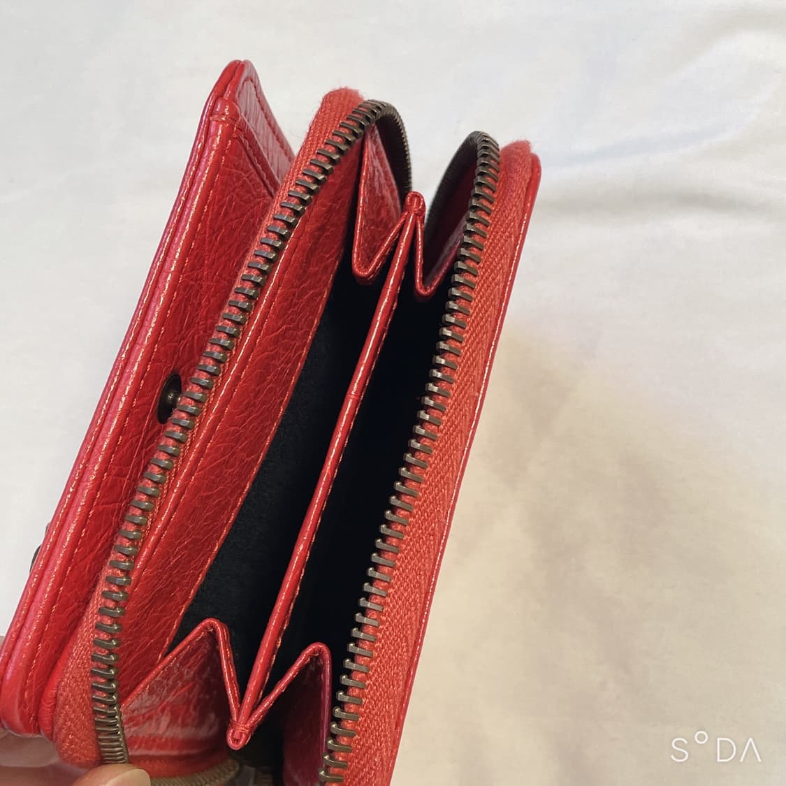 발렌시아가 모터 반지갑 레드 상품이미지7