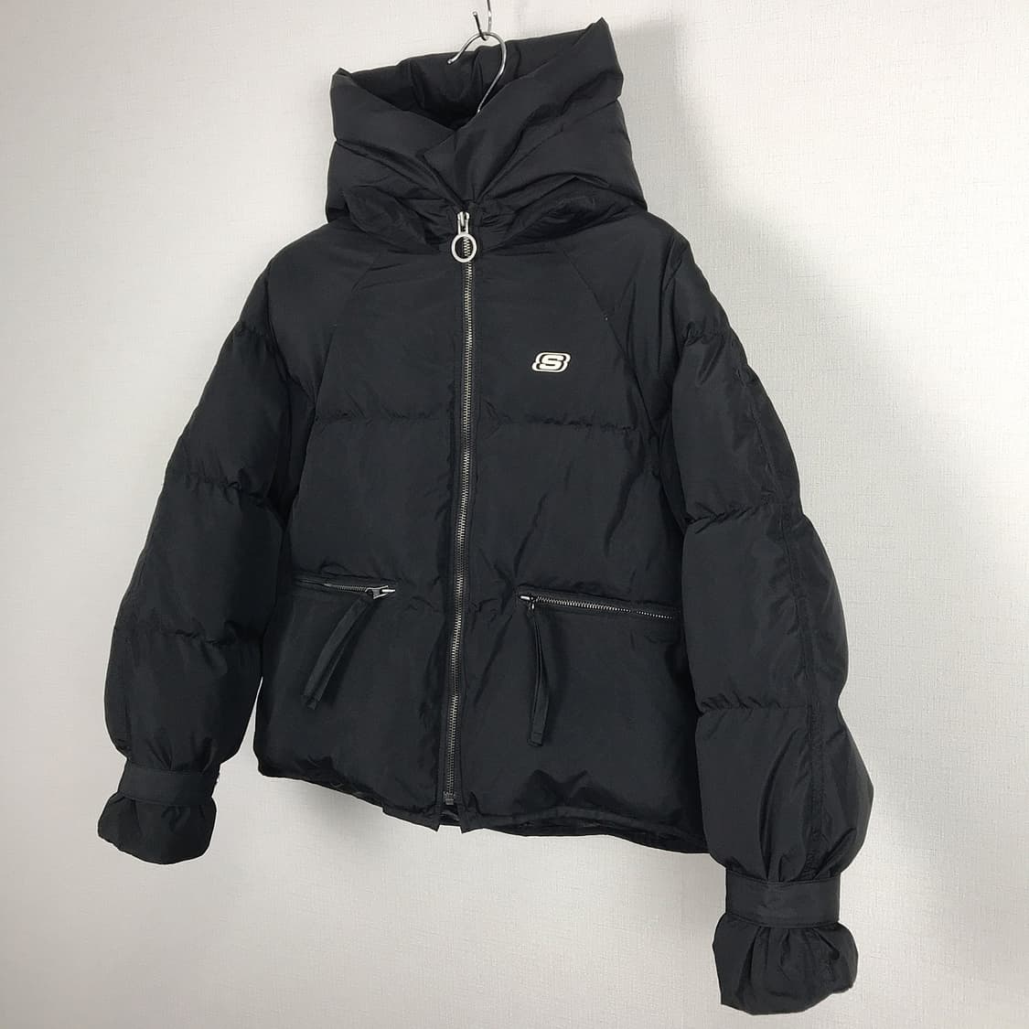스케쳐스 오버핏 덕다운 패딩 점퍼 여성S 상품이미지5