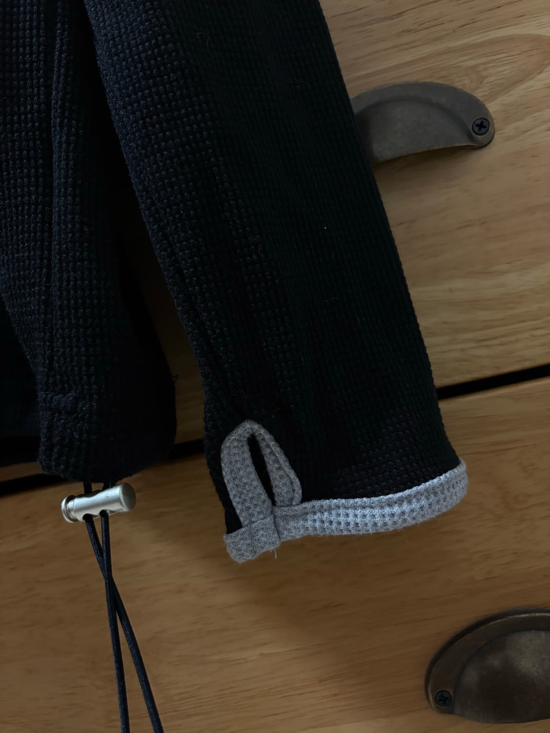 원아브 브릭 핑거홀 와플 후드티 상품이미지6