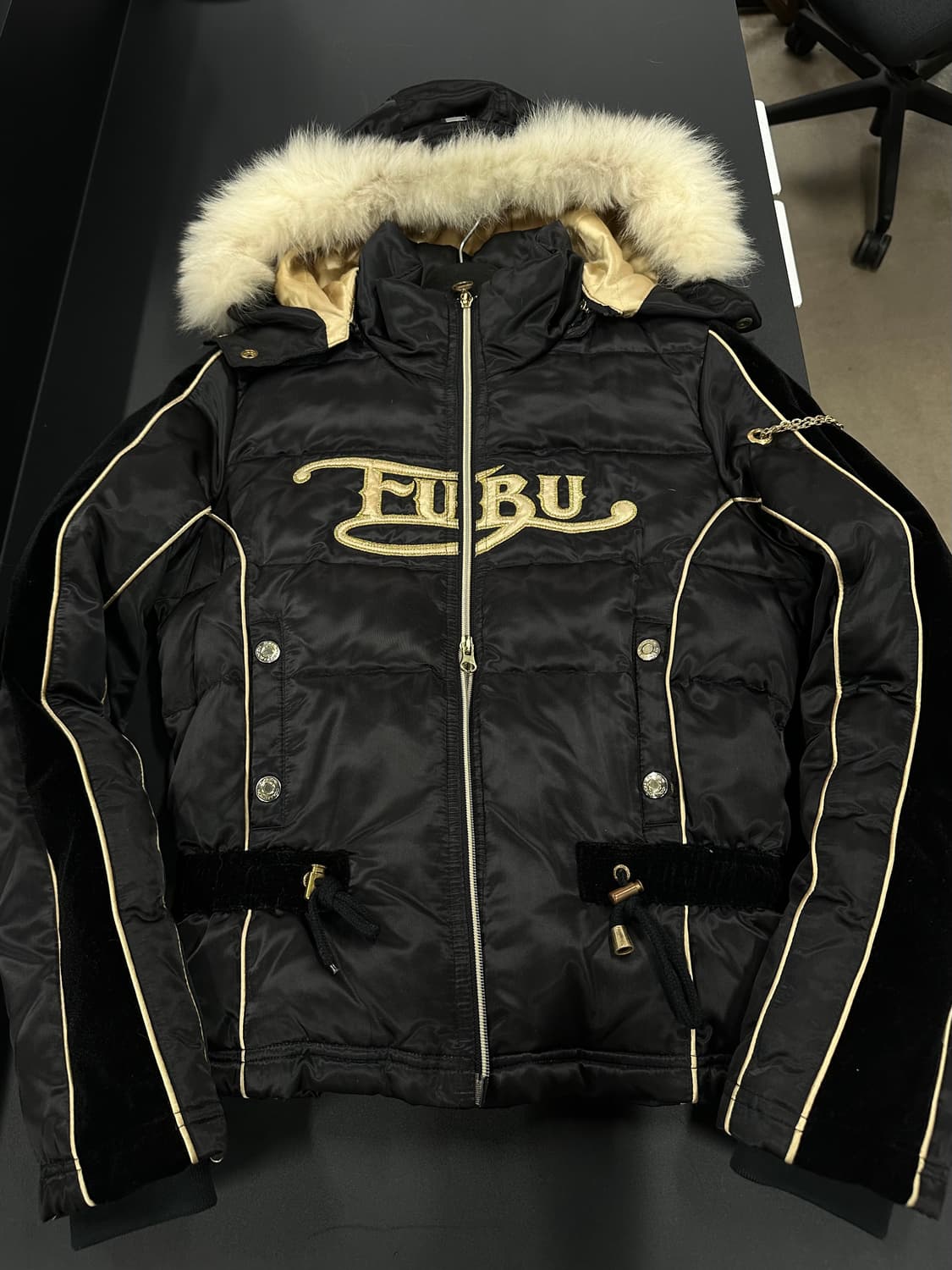 후부 퍼후드 골드체인 갸루 투웨이 패디드 점퍼 상품이미지6