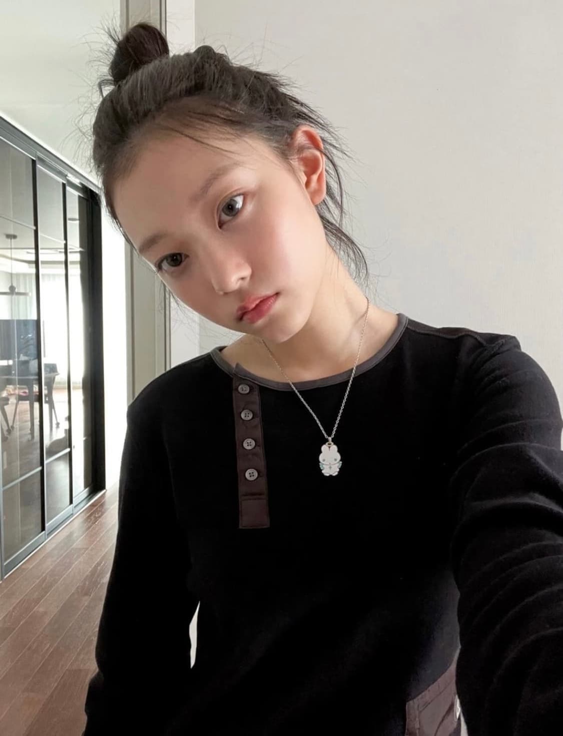 코이세이오 구 스마트어반유즈풀 suu 언발란스드 롱슬리브 네이비 상품이미지1