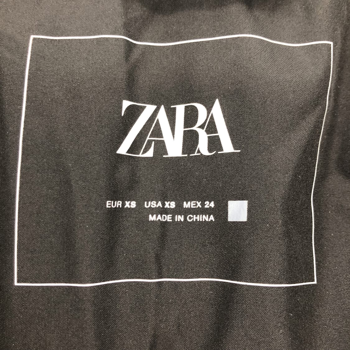 자라우먼 에코 레더패딩 XS  상품이미지5