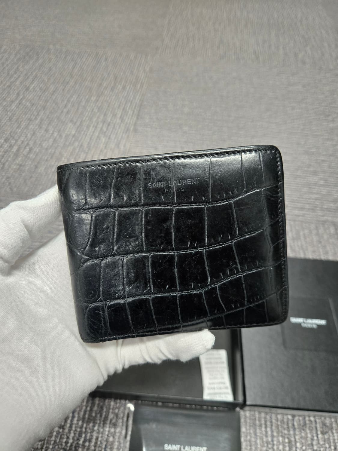 [특가][정품]입생로랑 크로커다일 반지갑 상품이미지1