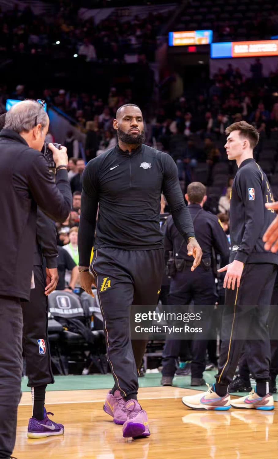 "Nike Lebron 21" 1/6 신발 피규어 (엔터베이X핫토이) 상품이미지3