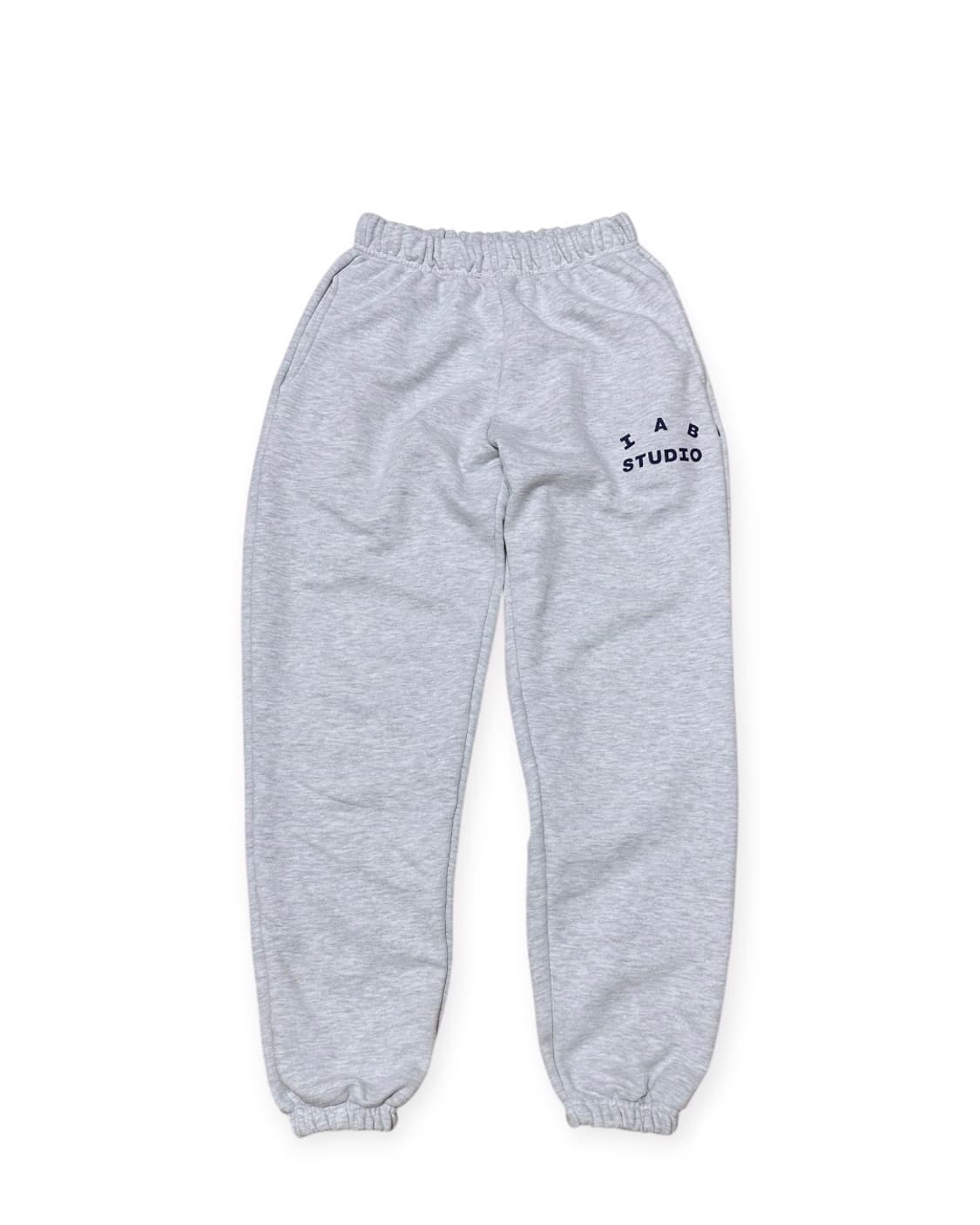 아이앱스튜디오 라이트 그레이 스웻팬츠 상품이미지1