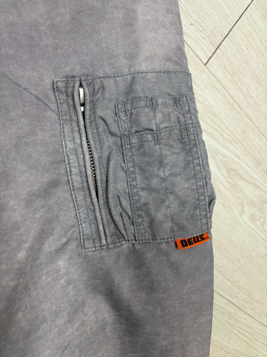 데우스 가든 봄버자켓 상품이미지3