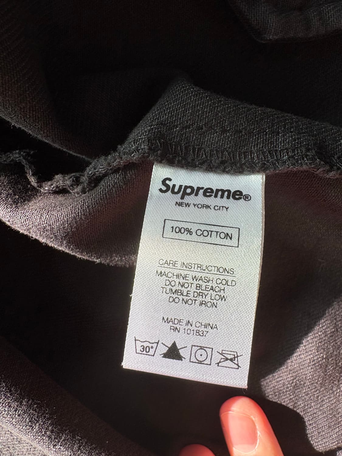 슈프림 블랙 자켓xl 상품이미지4