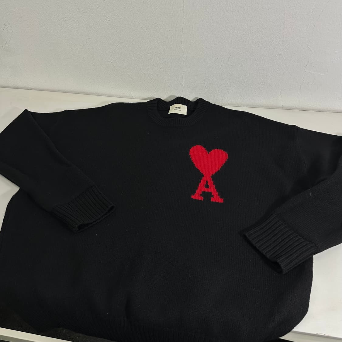 100-105 아미 AMI 블랙 빅하트 니트 상품이미지2