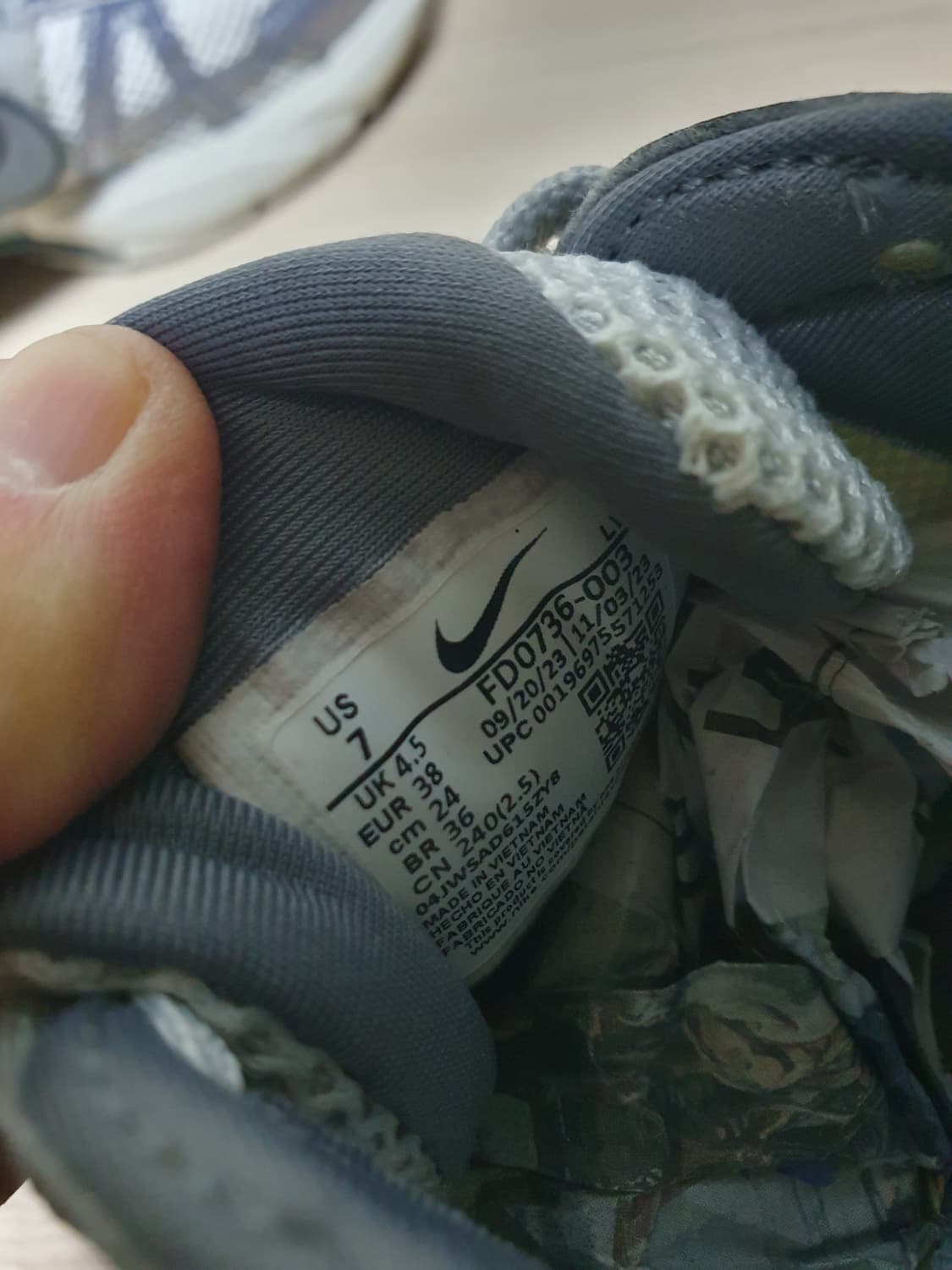 나이키 v2k 런 운동화 240 상품이미지10