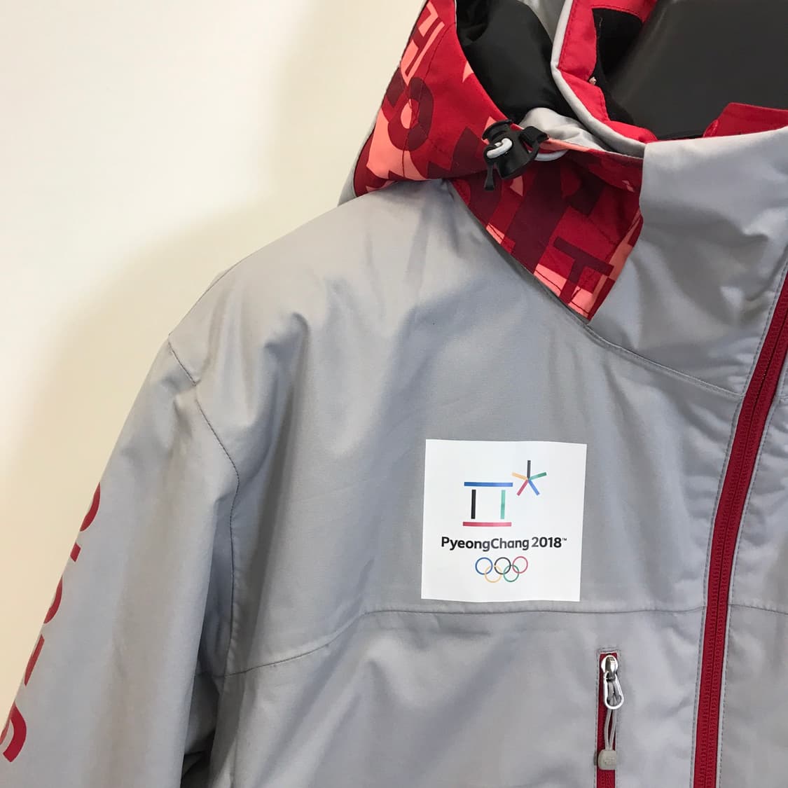 노스페이스 평창올림픽 한정판 바람막이 [100] 상품이미지3