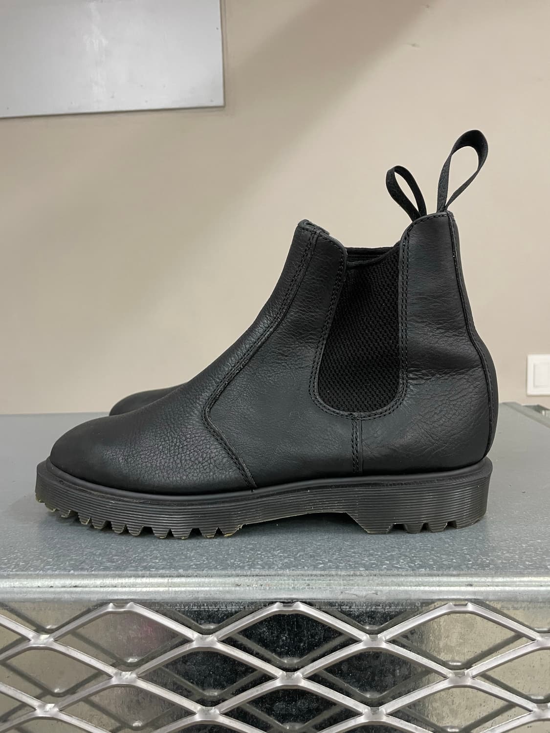 닥터마틴 2976 첼시 부츠 UK7 상품이미지1