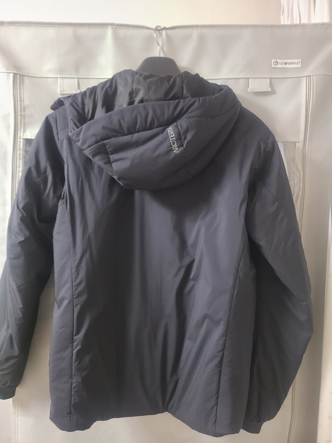 아크테릭스 아톰 헤비웨이트 후디 블랙 s 상품이미지2