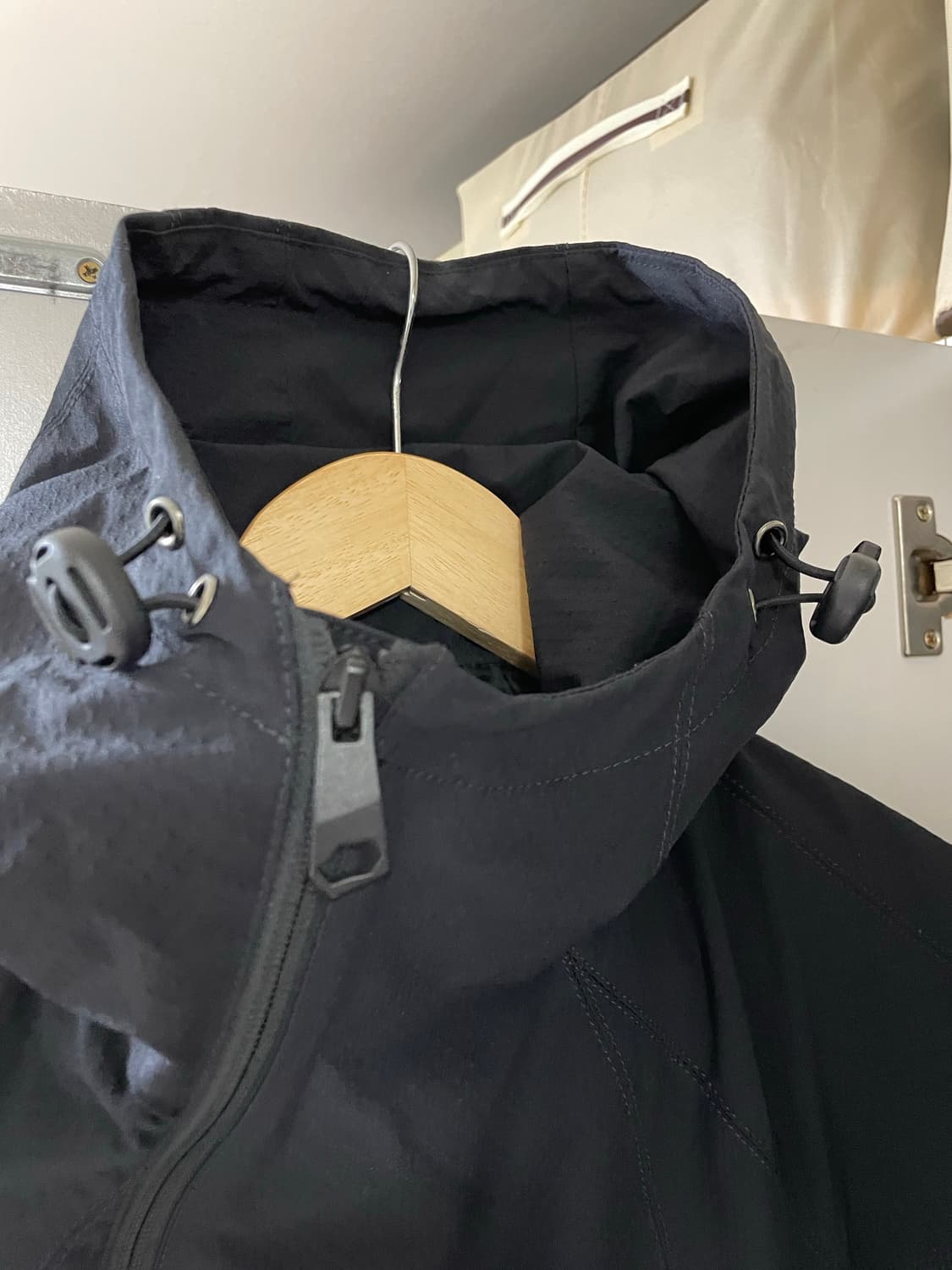 아더에러 플루익 윈드브레이커 A1 상품이미지5