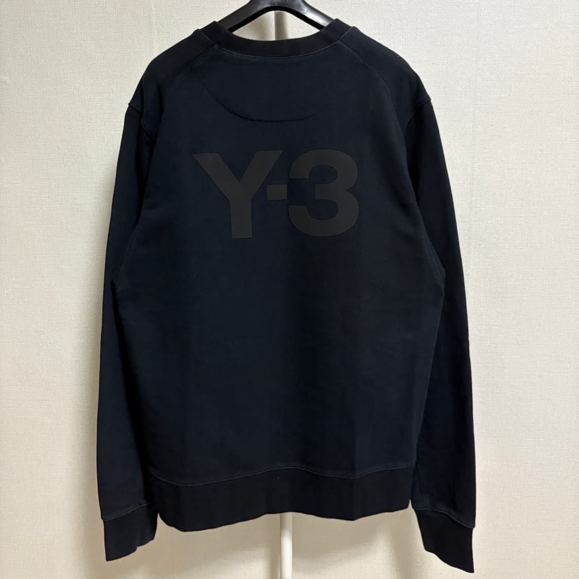 Y-3 빅로고 맨투맨 스웻셔츠 / 블랙, M 상품이미지1