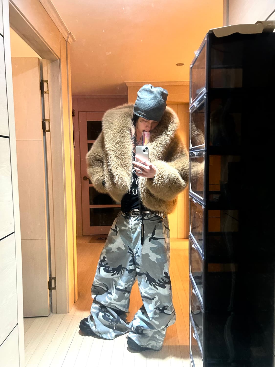 Big Fur Hoodie Jacket *rare 상품이미지2