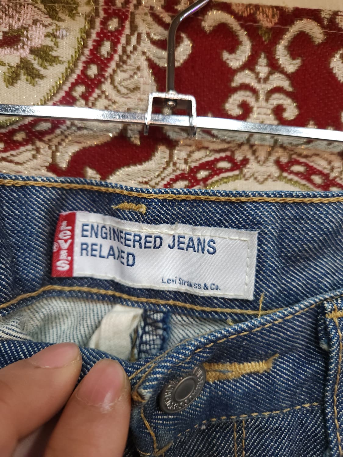 리바이스 00s 엔지니어드 데님팬츠 일본판 

 상품이미지4