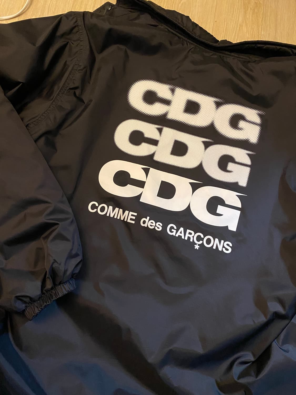 꼼데가르송 CDG 블랙 코치 자켓 (겨울용) 상품이미지3