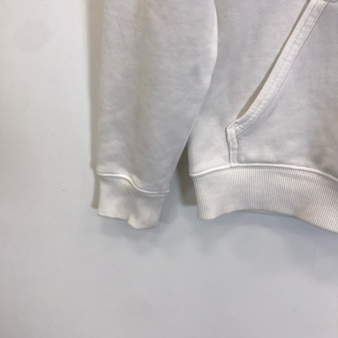 제이린드버그 자수로고 후드티셔츠 [XS] 상품이미지3