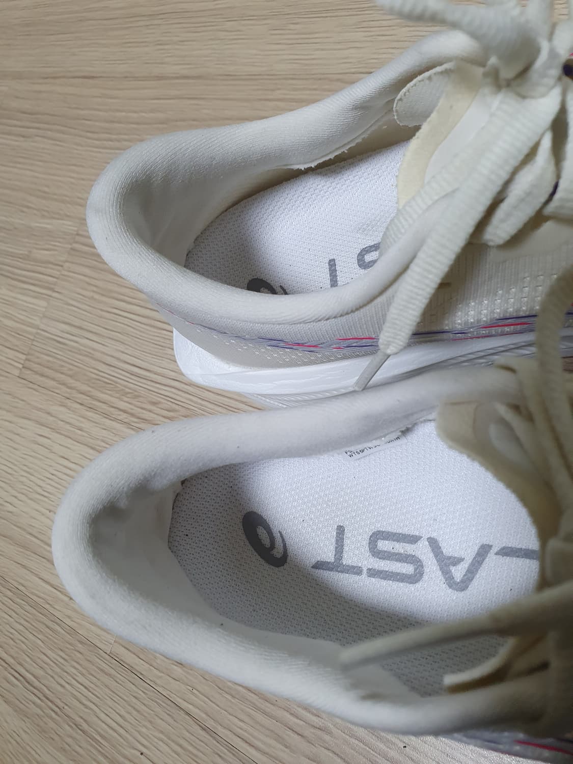 아식스 소닉블라스트 러닝화 260 상품이미지8