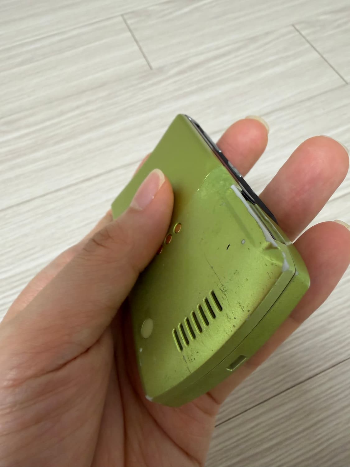 레트로 빈티지 모토로라 레이저폰 V3 라임색 상품이미지5