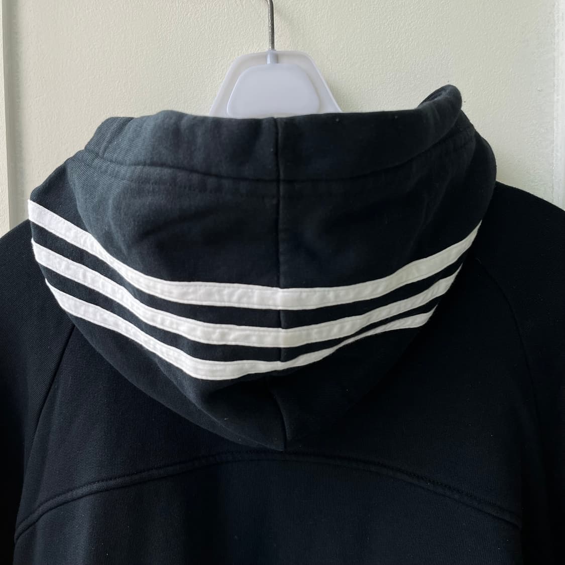 아디다스 삼선 블랙 후드 상품이미지5