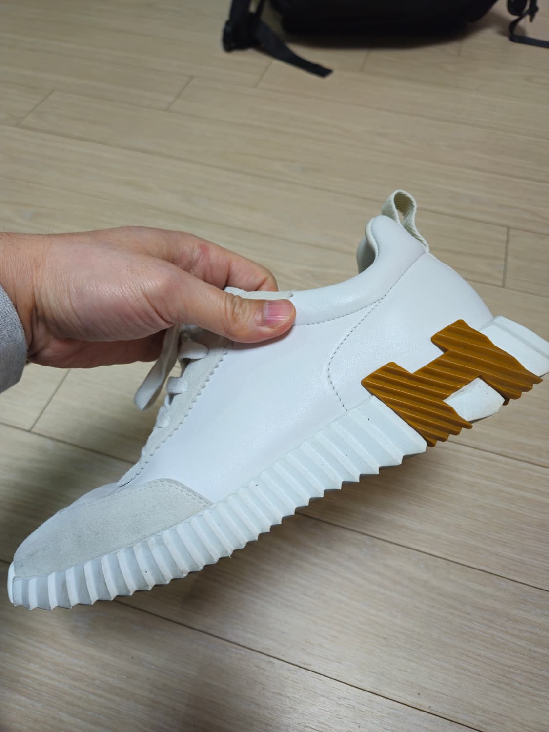 에르메스 바운싱 스니커즈 41사이즈  상품이미지4