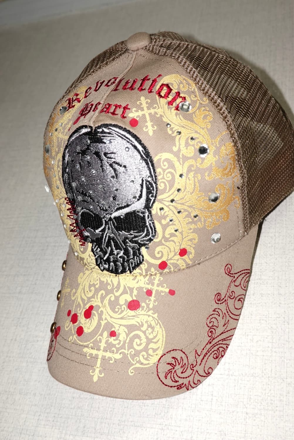 엠브로이더리 스컬 스톤 메쉬 캡 상품이미지1