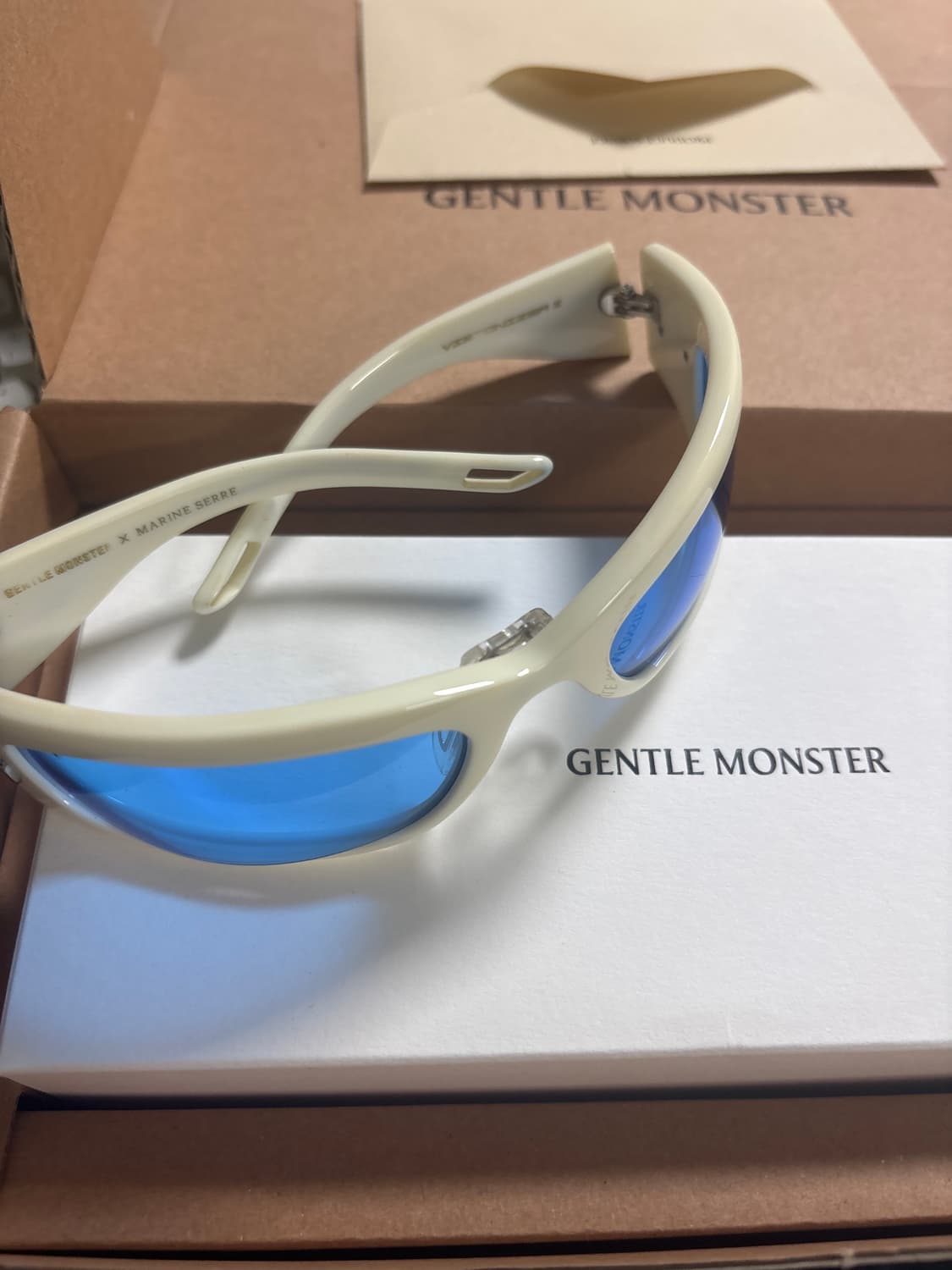 젠틀몬스터X마린세르 비저나이저 상품이미지1