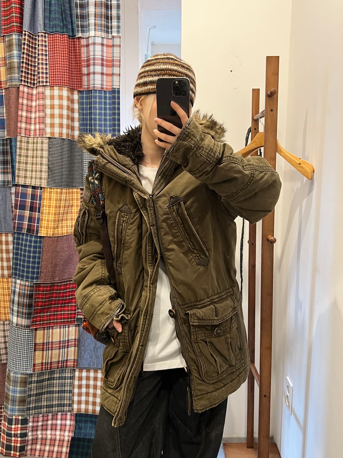 아베크롬비 카키 퍼 미디 패딩 상품이미지3