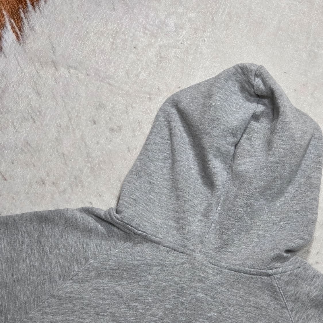 뉴발란스 그레이 후드티 상품이미지5