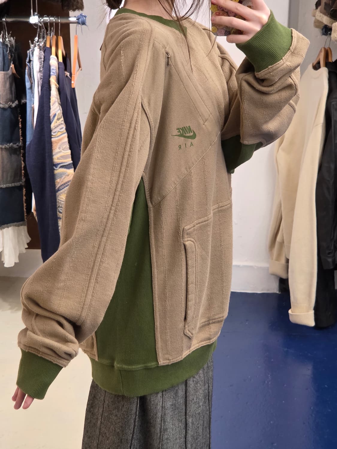 2000s NIKE 나이키 아웃고어 프로그레션 맨투맨 상품이미지4