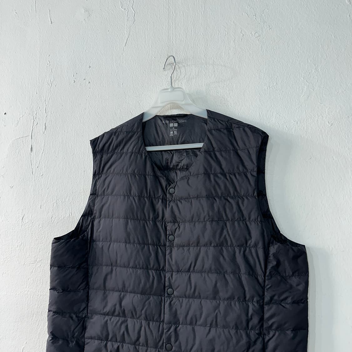 유니클로 울트라라이트다운 경량패딩조끼 XL 상품이미지2
