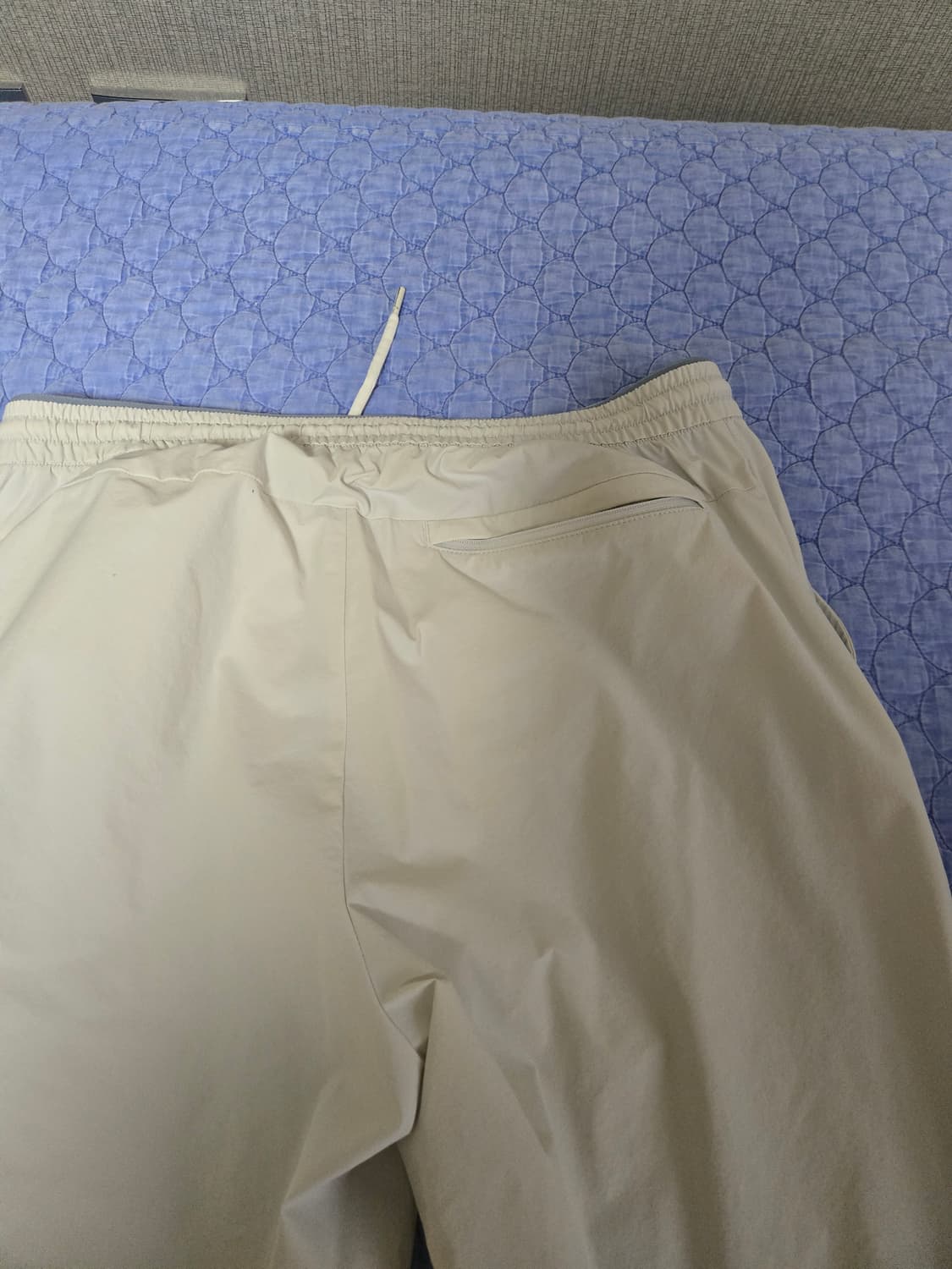 아이더 등산바지 33~34 사이즈 아이보리색상 상품이미지4