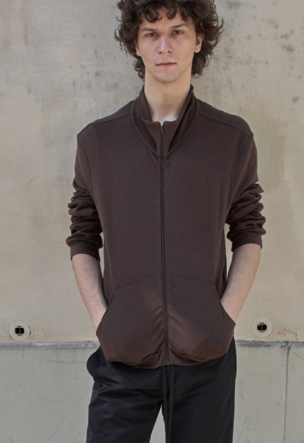 mudule [024] neck zip 상품이미지1