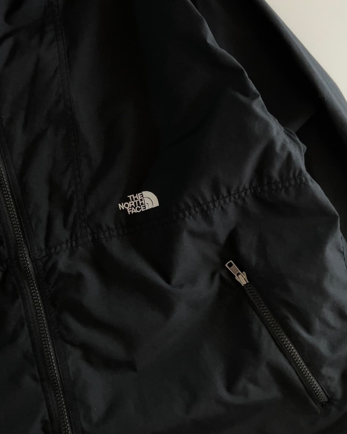노스페이스 미들로고 바람막이 110 상품이미지6