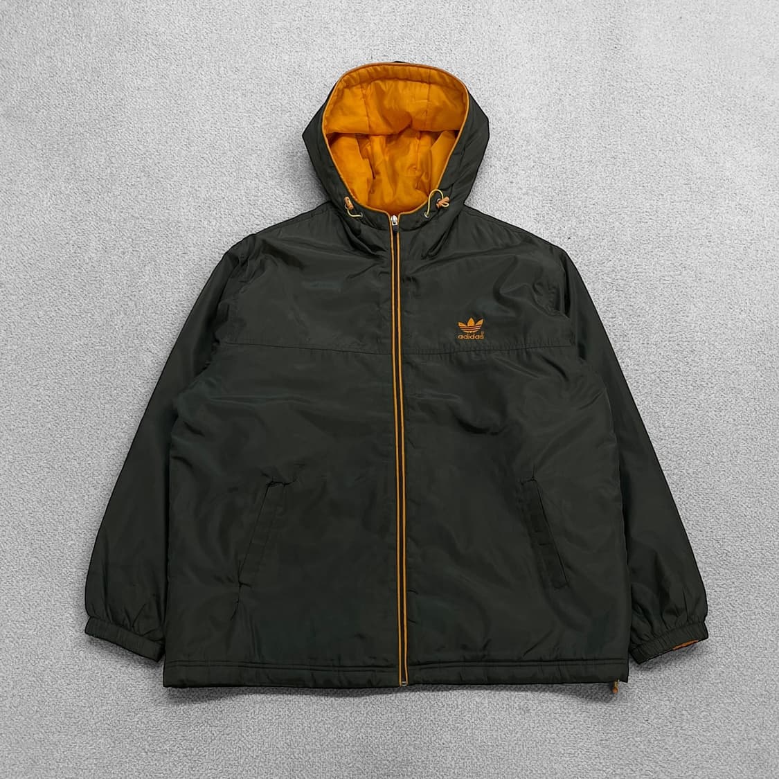 아디다스 올드스쿨 빅 트레포일 후드 점퍼 카키 상품이미지2
