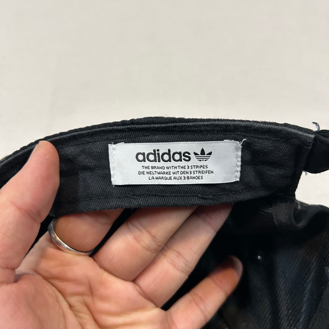 아디다스 블랙 볼캡 모자 Free 상품이미지8