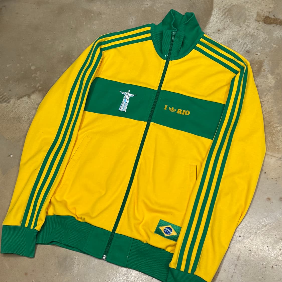 110 아디다스 브라질 리오데자네이루 트랙탑 상품이미지1