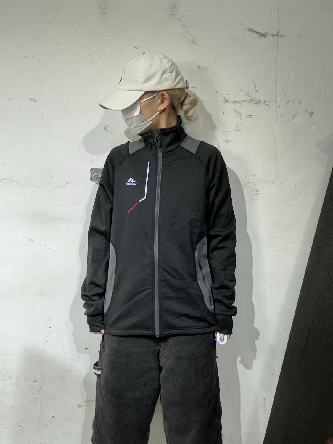 아디다스 블랙 그레이 트랙탑 져지 95 상품이미지2